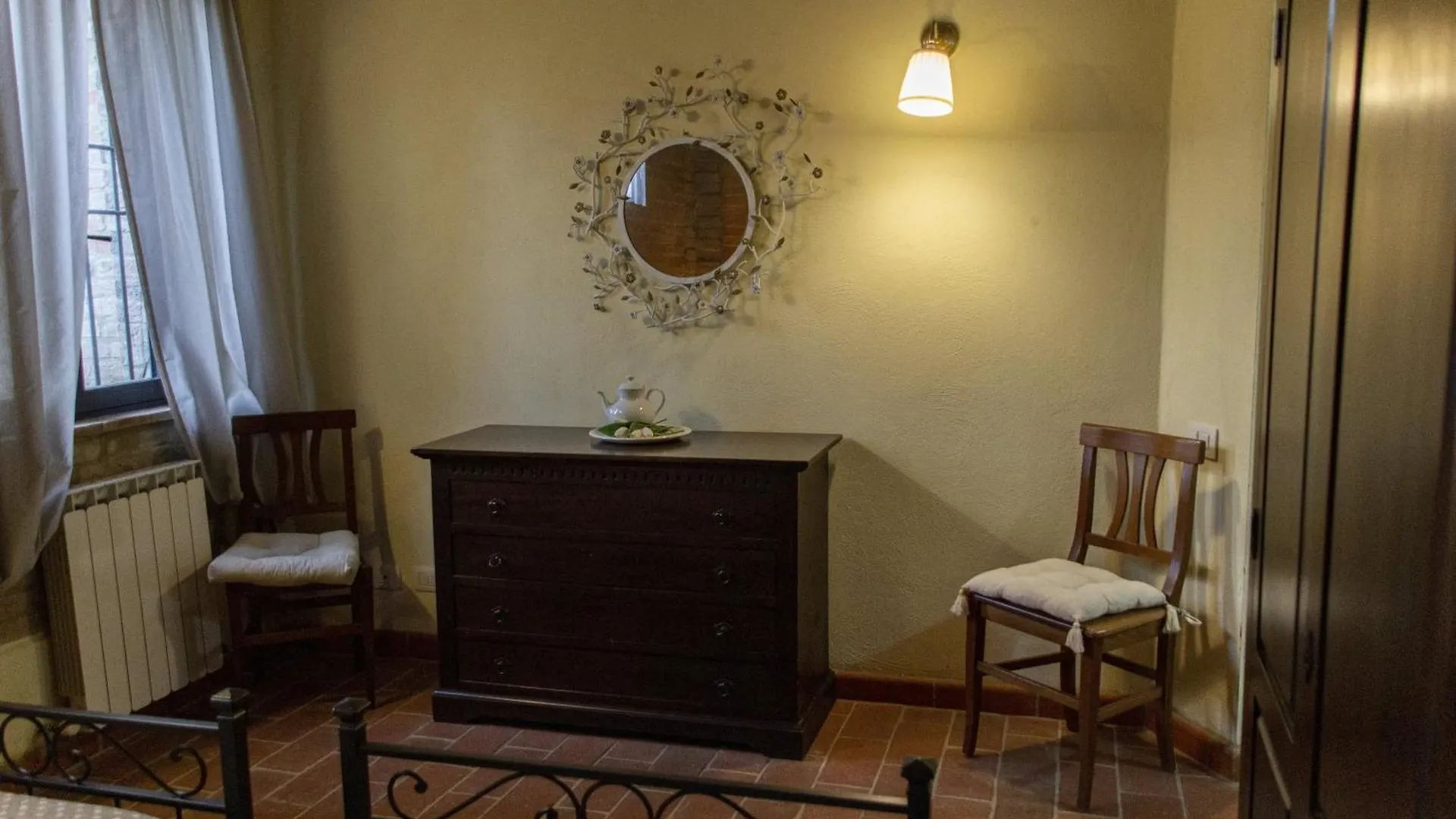 Apartment Appartamenti Starebene A Siena